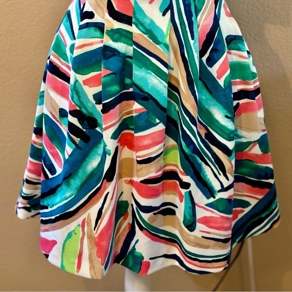 NWT Vince Camuto Dress Size 2 Abstract Watercolor Print Fit & Flare Scuba fabric - Picture 5 of 16